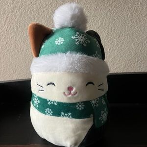 8 in winter cam squishmallow!